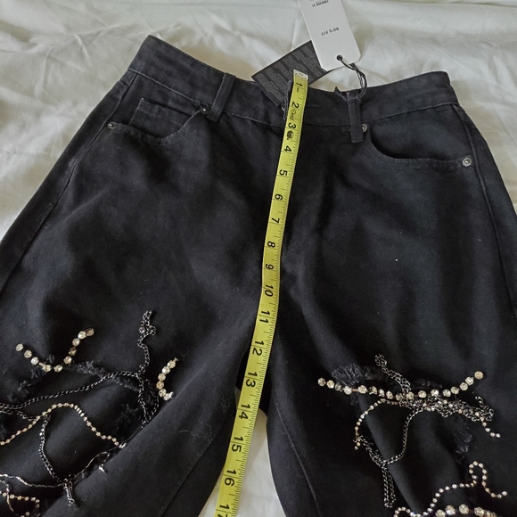 Jeans - Picture 3 of 13